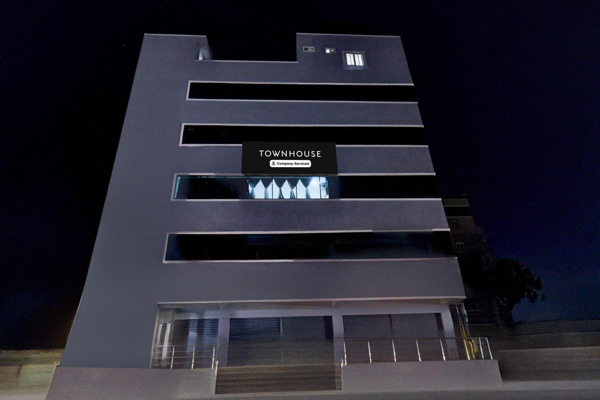 Super Townhouse Kukatpally North Formerly Munagala Arcade Hyderabad Ngoại thất bức ảnh